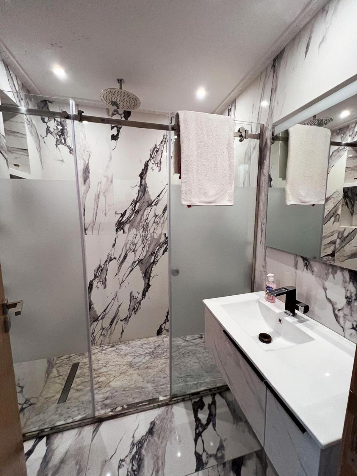 Luxury 3 Bedroom Panoramic Views In Hotspot With Fibre Optic Wifi And Netflix Tanger Exterior foto